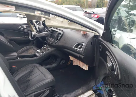 2015 Chrysler 200 Limited z USA, uszkodzony, nr VIN 1C3CCCABXFN755467